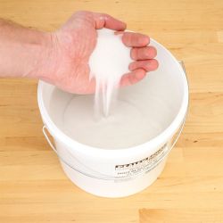 5KG SHOT BLASTING BEADS GLASS TUB